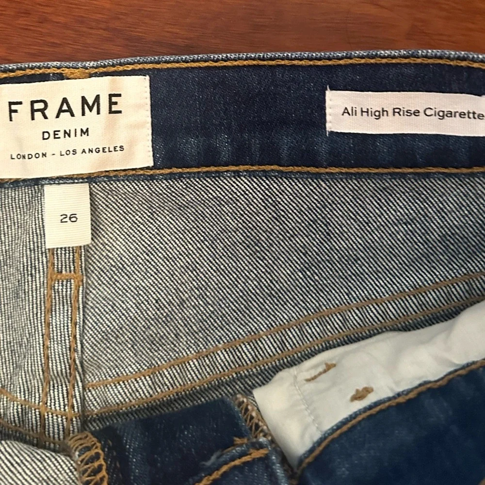 Frame Ali High Rise Cigarette Jean - Picture 7 of 9